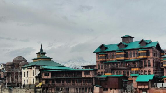 Jammu and Kashmir 5 Nights 6 Days